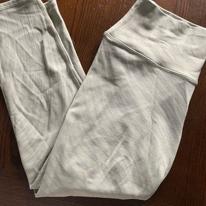 Beyond Yoga Green Crop Leggings